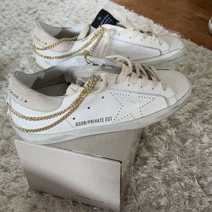Golden Goose Superstar with Chain